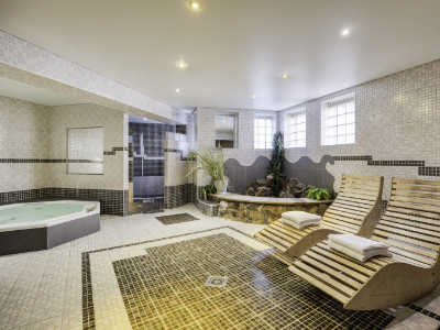 www.charmanthotel.com