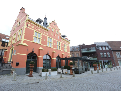 www.charmanthotel.com