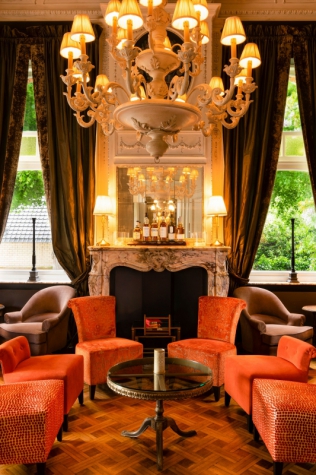 't Kasteel & 't Koetshuys