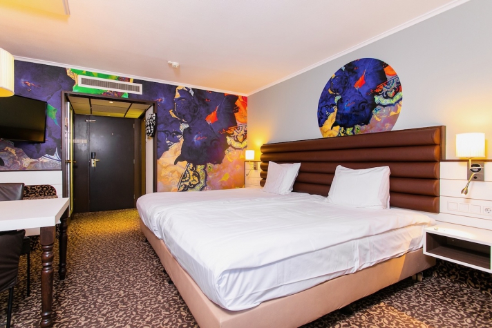 Golden Tulip Hotel Central