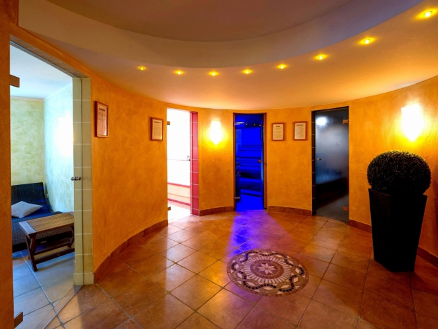 Hotel-Restaurant Dimmer